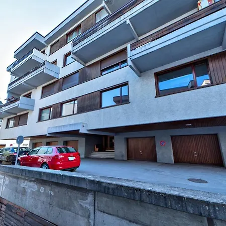 Apartment Chesa Suot Brattas -